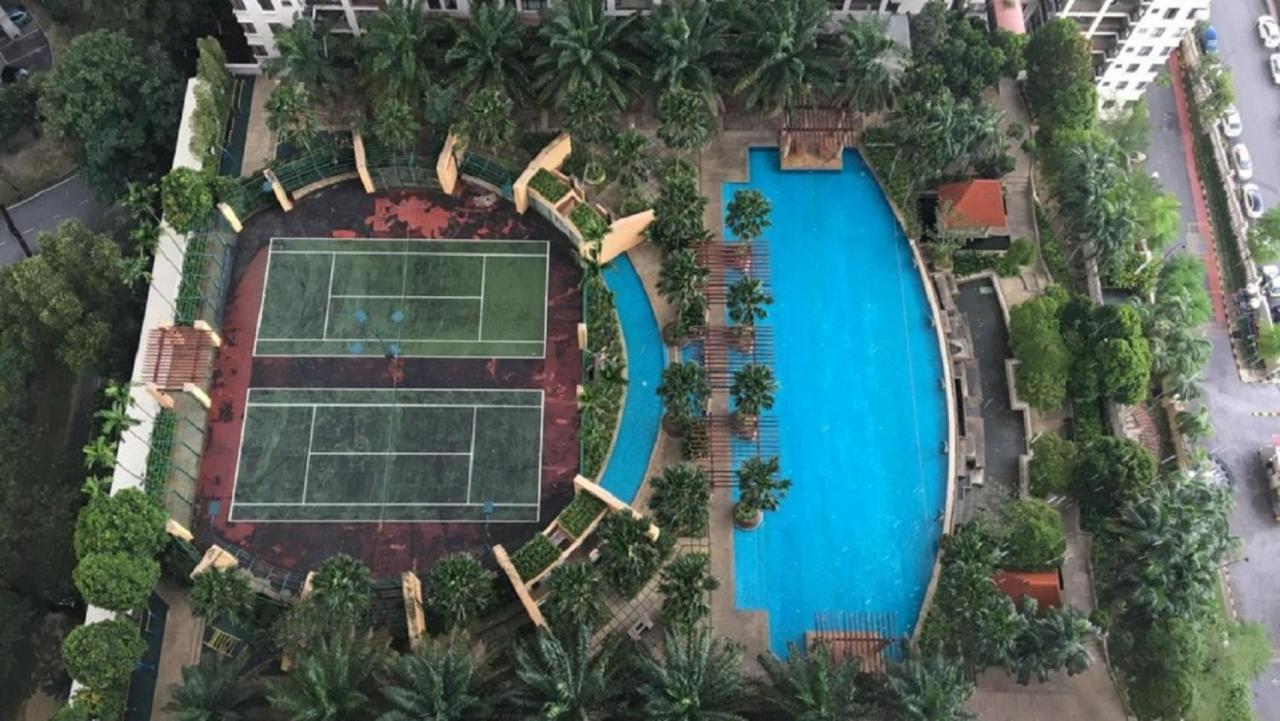 Cozy Klcc View Mitec Mont Kiara Desa Park Rdb115 D Pangsapuri Kuala Lumpur